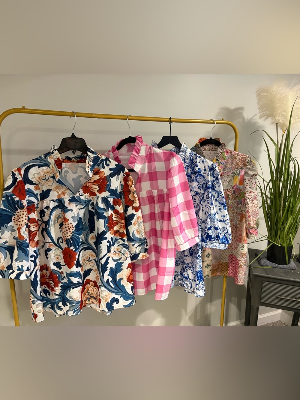 Ruffle Stand-Collar Blouses (4) XL